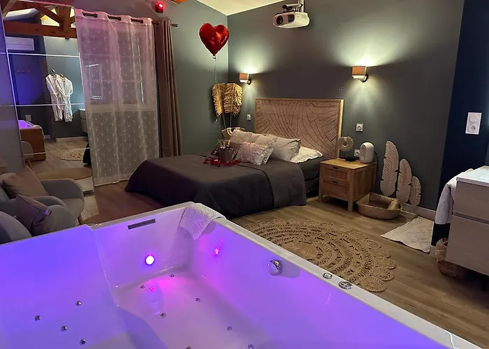 Mas Hinaiti - Suite Romantique Avec Spa Et Écran Géant De CinémaHotel Montpellier